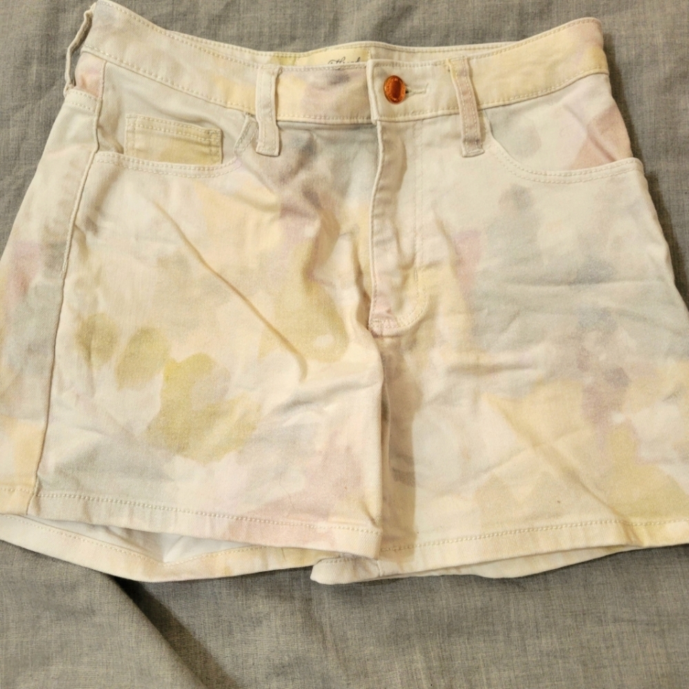 Universal Thread Denim Shorts Womans Size 0/25 High-Rise Midi Water Color Camo
